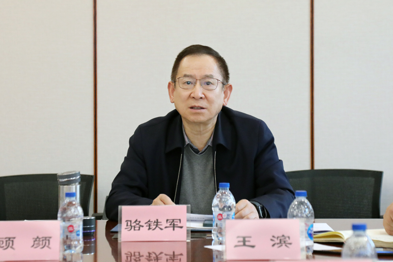 2025年奥马最新免费资料